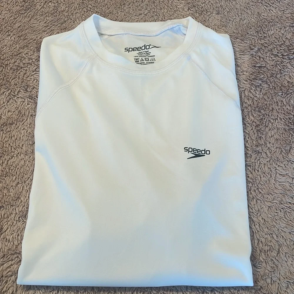 SPEEDO Men’s Dri Fit UPF Swim Shirt - size Small - Picture 1 of 14